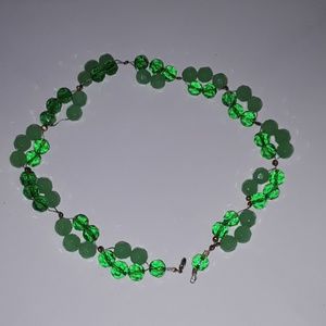 Two-tone green beaded necklace